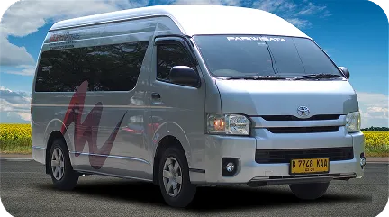 Hiace Commuter (14 Seat)